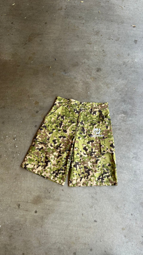 YB SPLAT CAMO SHORTS
