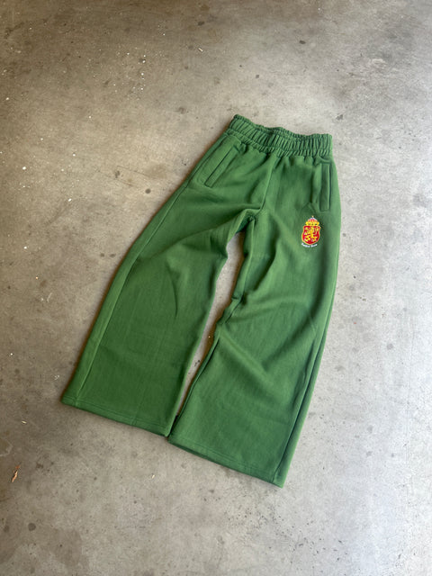 UB GREEN SWEATS