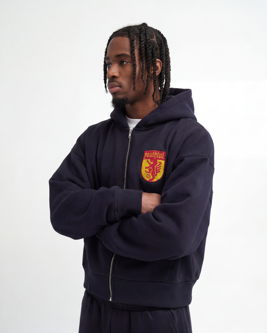 CREST LOGO BLACK ZIPUP