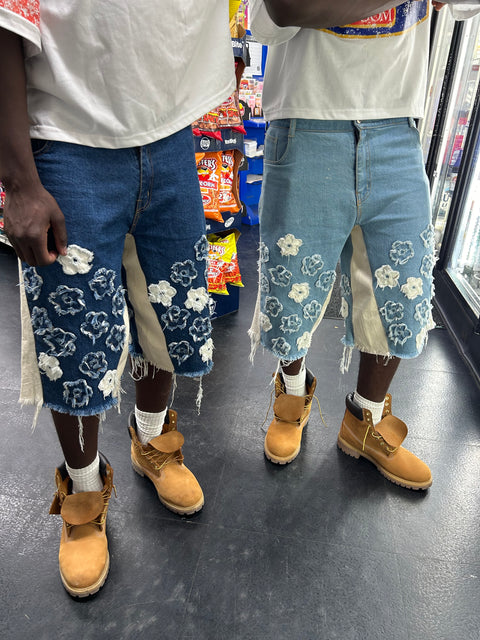 "distressed bloom jorts" (dark blue)