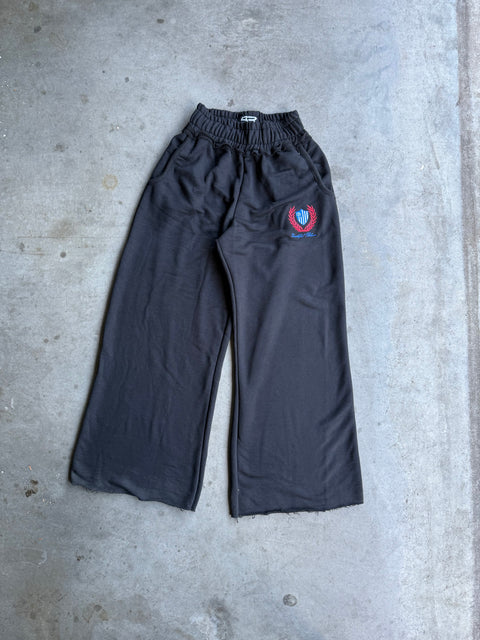 BLACK  ACADAMIA SWEATS