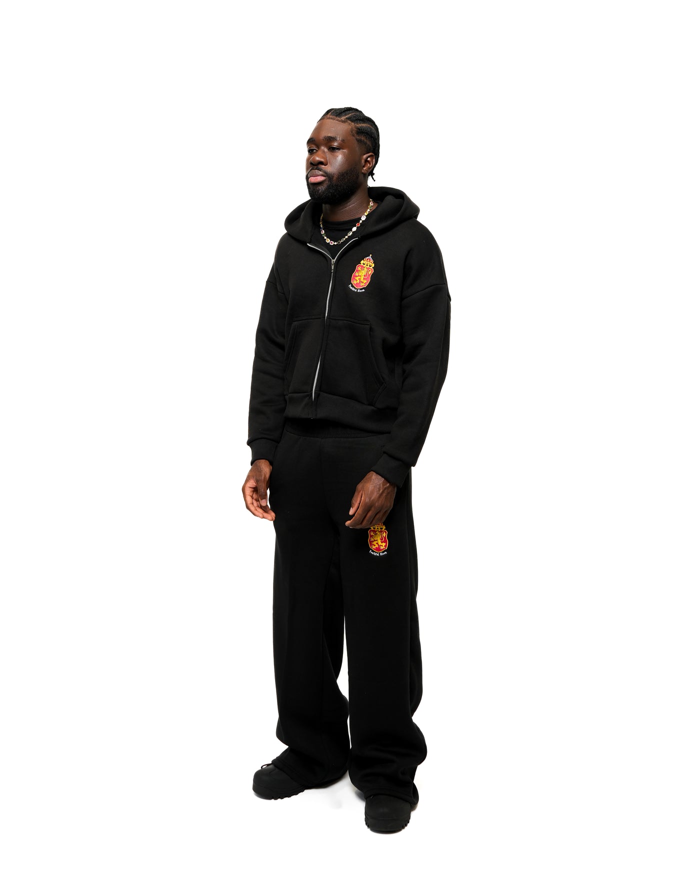 UB BLACK ZIPUP