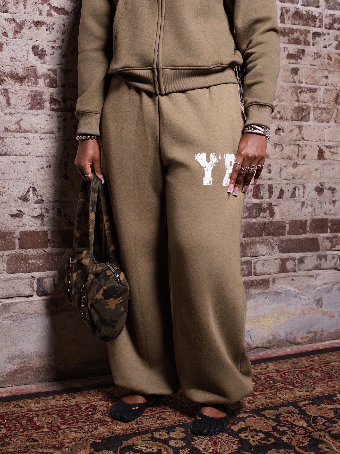 OLIVE GREEN YB LOGO SWEATS